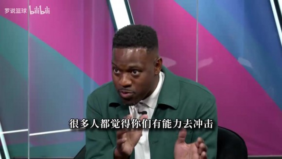 巴雷特：小卡成为猛龙球员太棒了 他进绝杀时我激动得跳上跳下
